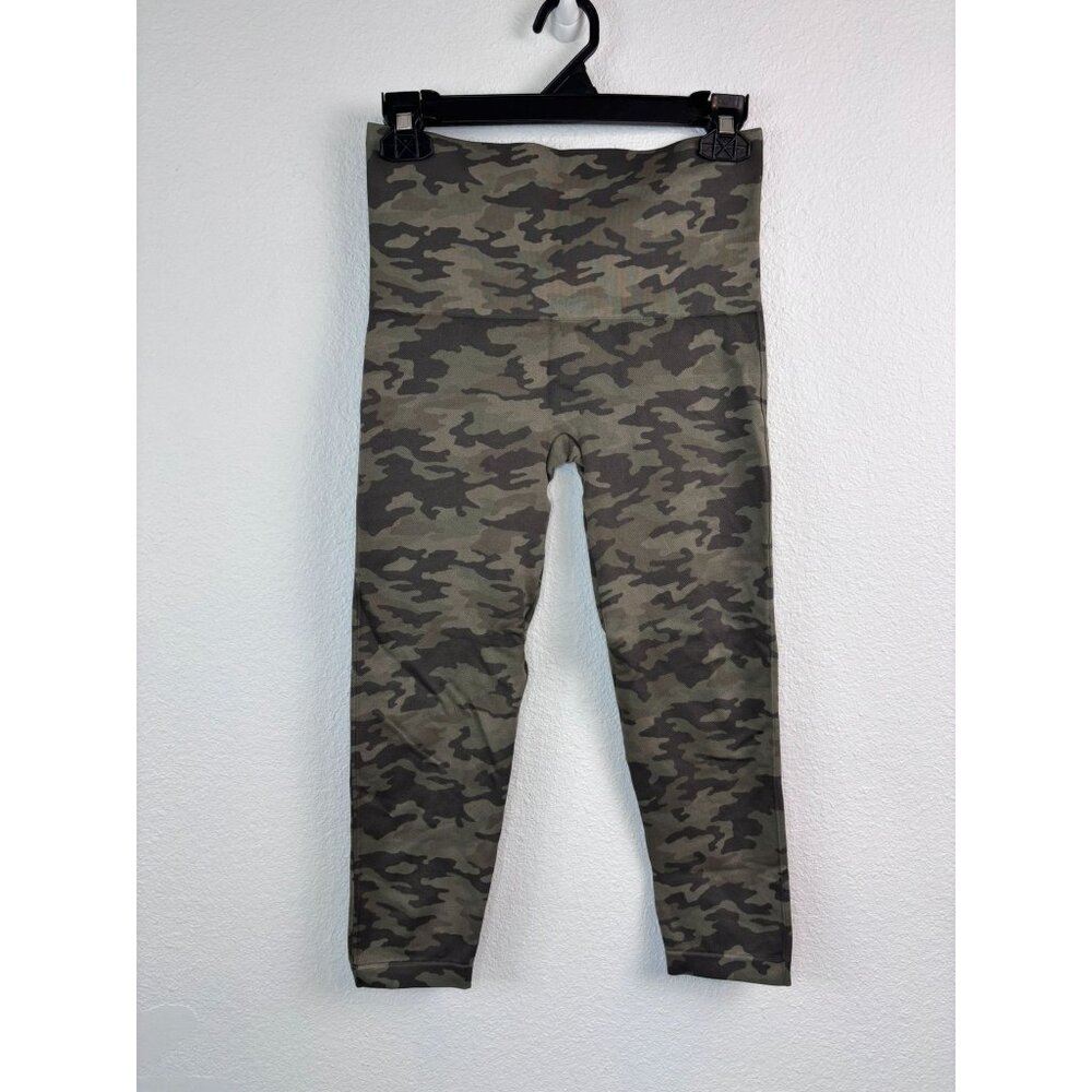 Spanx women's size XL green camouflage cropped slimming tummy control leggings